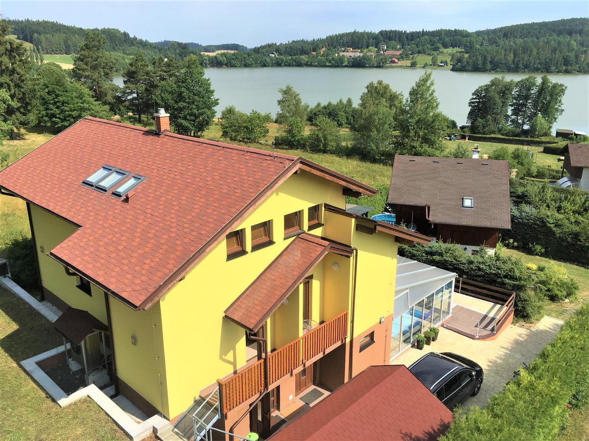 Penzion Hnacov Zavlekov Buitenkant foto